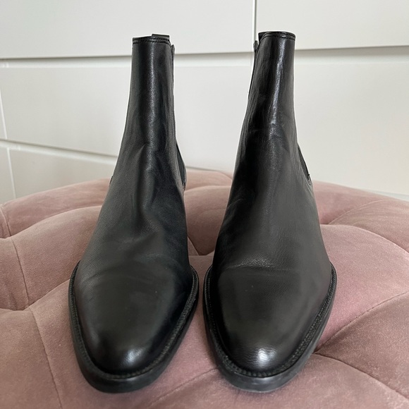 Ralph Lauren Shoes - Ralph Lauren black Chelsea boots
